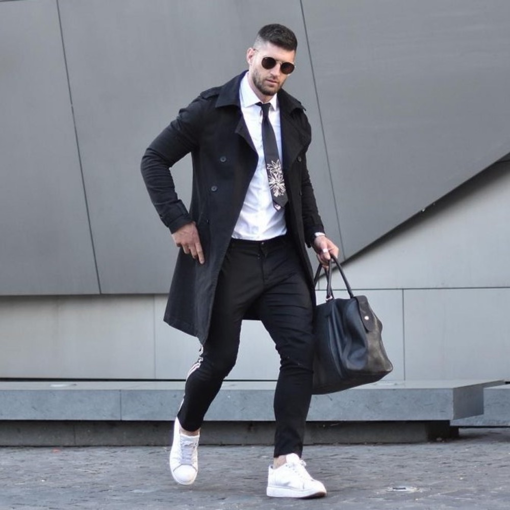 🥳HP: NEW Men’s Sleek & Stylish BLACK MICROFIBER TRENCH COAT🧥Classic Style